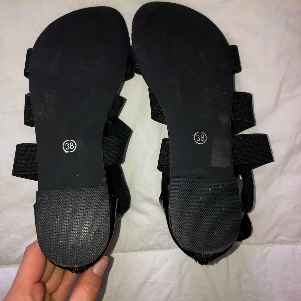 Zip Up Sandals - Picture 3 of 3